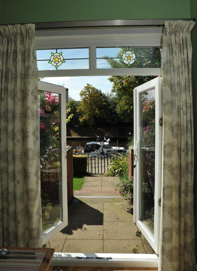 Abbey Guest House York Exterior photo